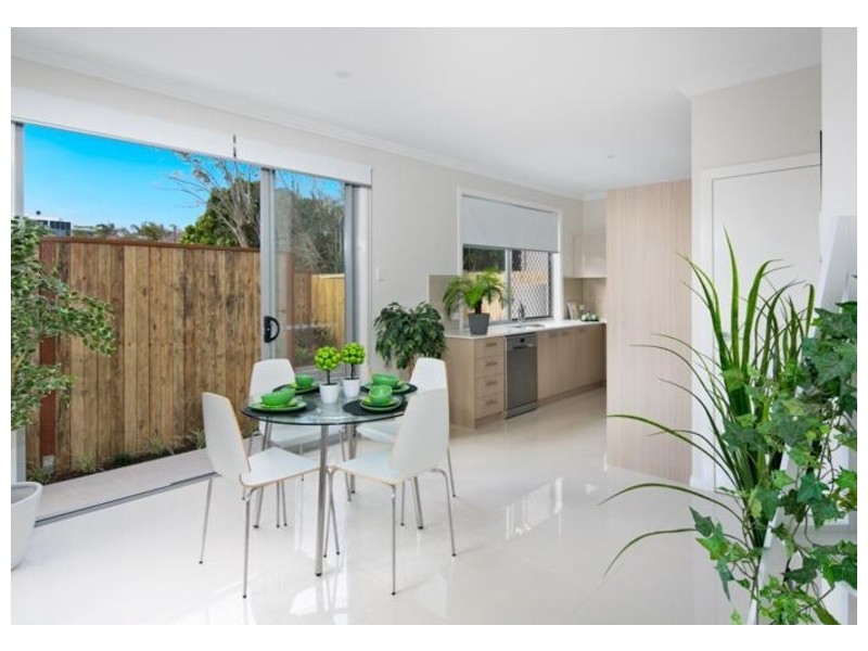 1/21-23 Passage Street, Cleveland QLD 4163