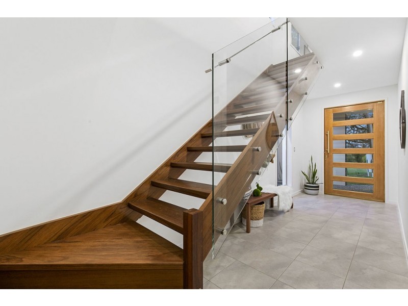 12 Water Street, Cleveland QLD 4163