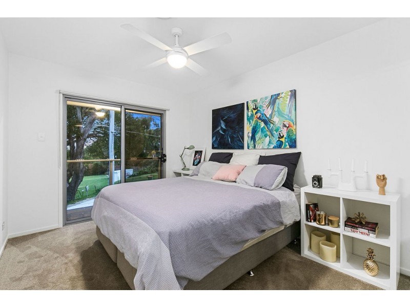 12 Water Street, Cleveland QLD 4163