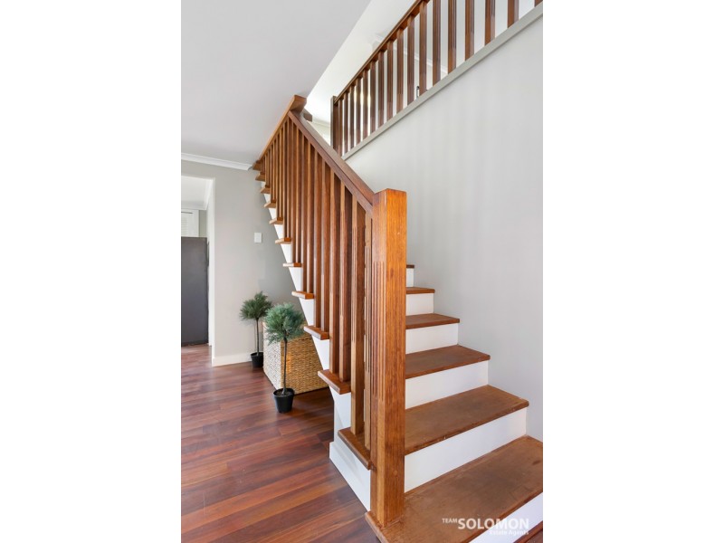 16 Leyton Street, Birkdale QLD 4159