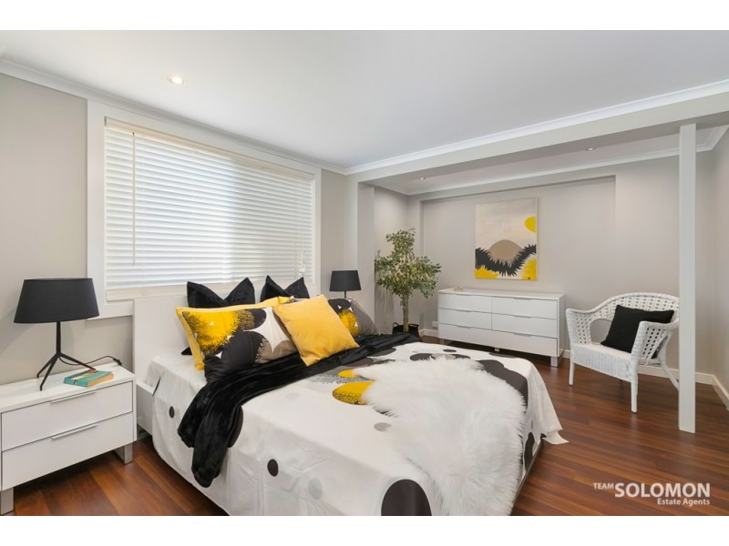 16 Leyton Street, Birkdale QLD 4159