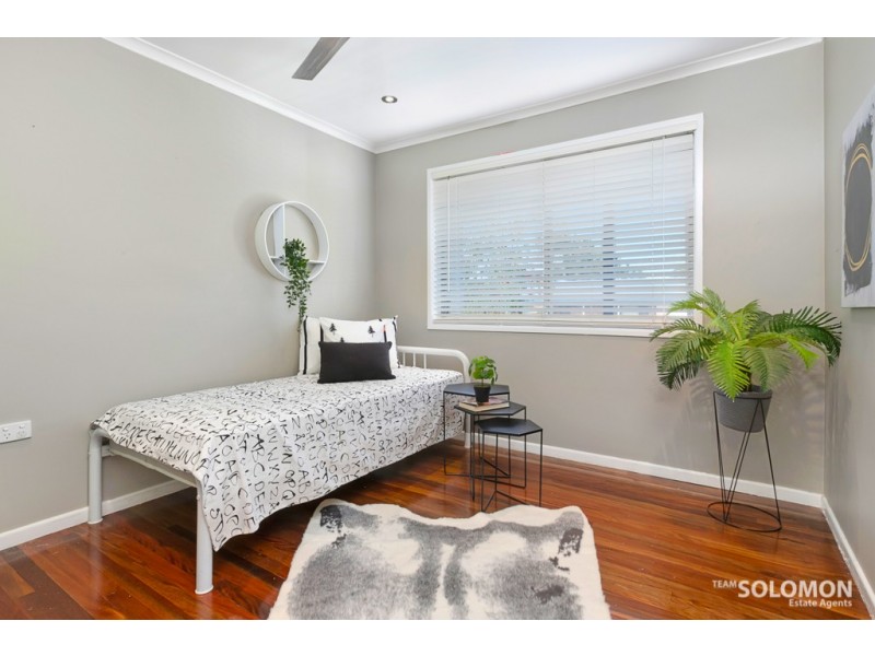 16 Leyton Street, Birkdale QLD 4159