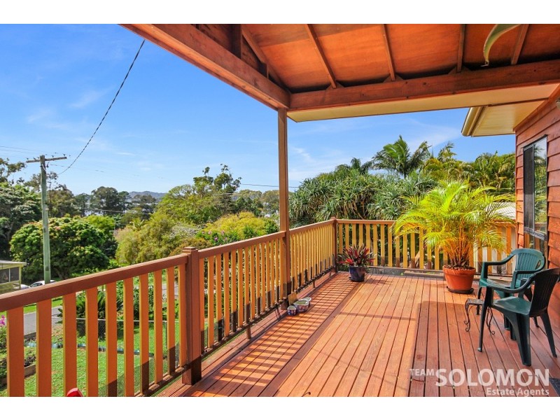 19 Pine Avenue, Lamb Island QLD 4184