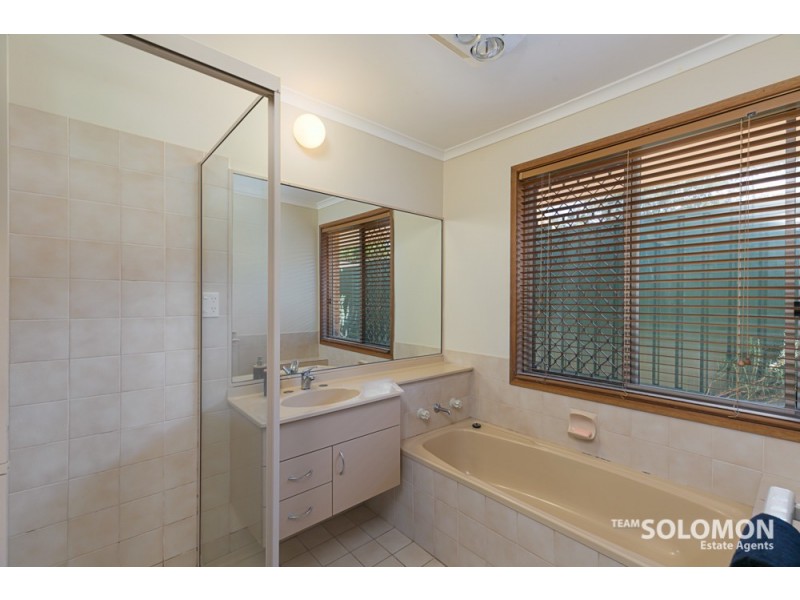 4 Lowrie Court, Cleveland QLD 4163