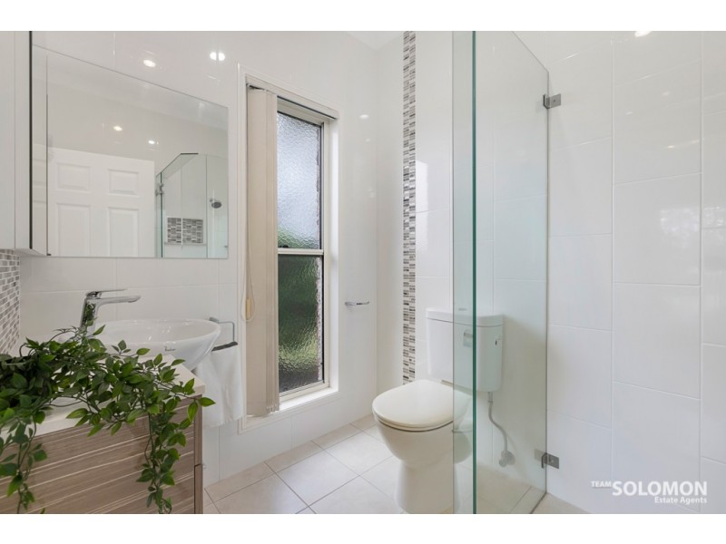 88 Heinemann Road, Redland Bay QLD 4165