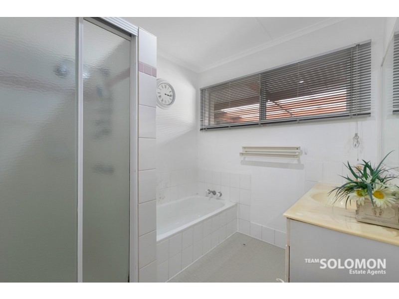 64 Princess Street, Cleveland QLD 4163