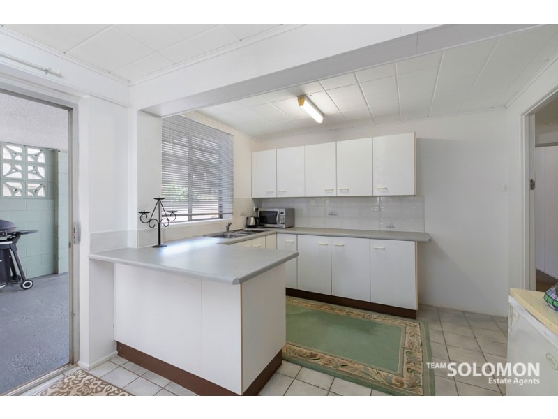 64 Princess Street, Cleveland QLD 4163