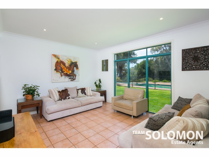 27 Empire Vista, Ormiston QLD 4160