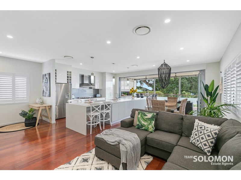 217 Main Road, Wellington Point QLD 4160