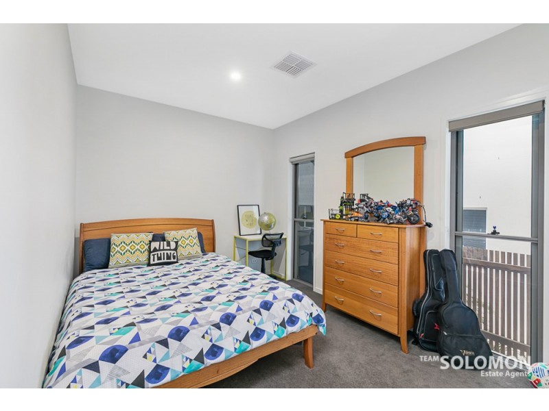 217 Main Road, Wellington Point QLD 4160