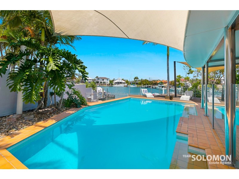 8 Captains Court, Raby Bay QLD 4163