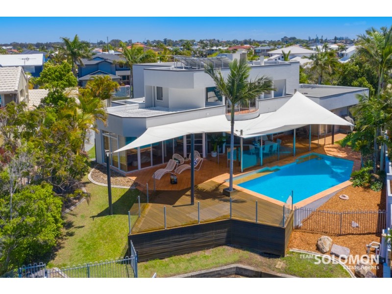 8 Captains Court, Raby Bay QLD 4163