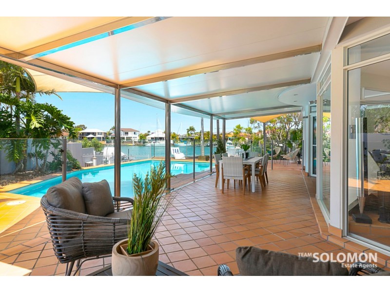 8 Captains Court, Raby Bay QLD 4163