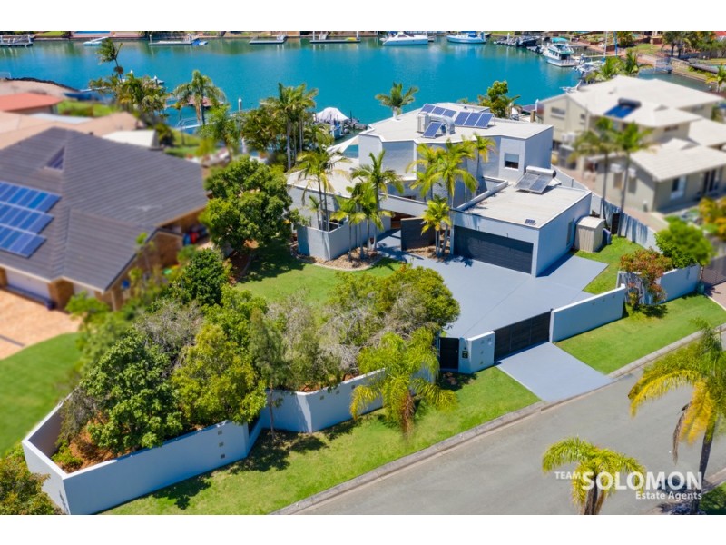 8 Captains Court, Raby Bay QLD 4163