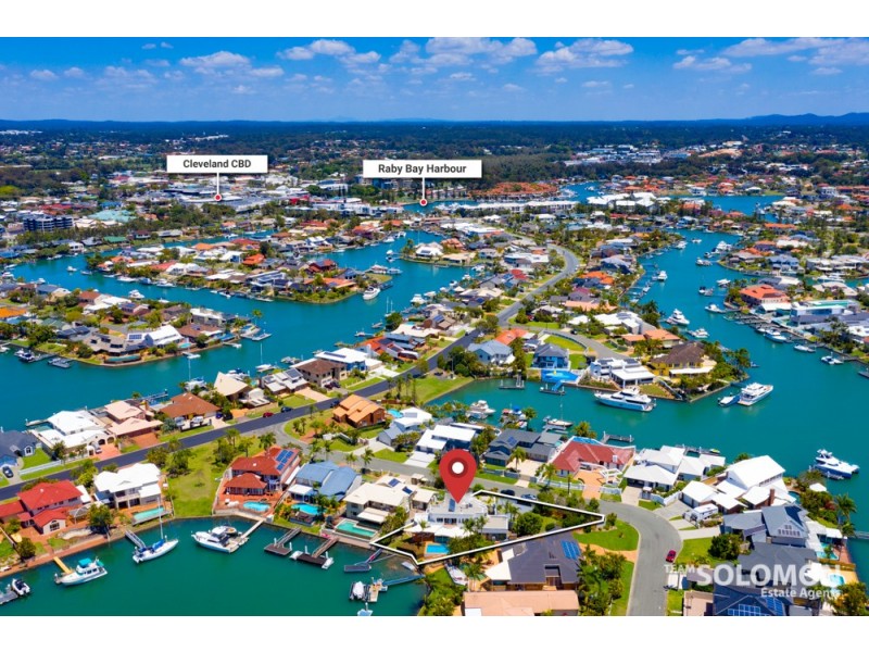 8 Captains Court, Raby Bay QLD 4163