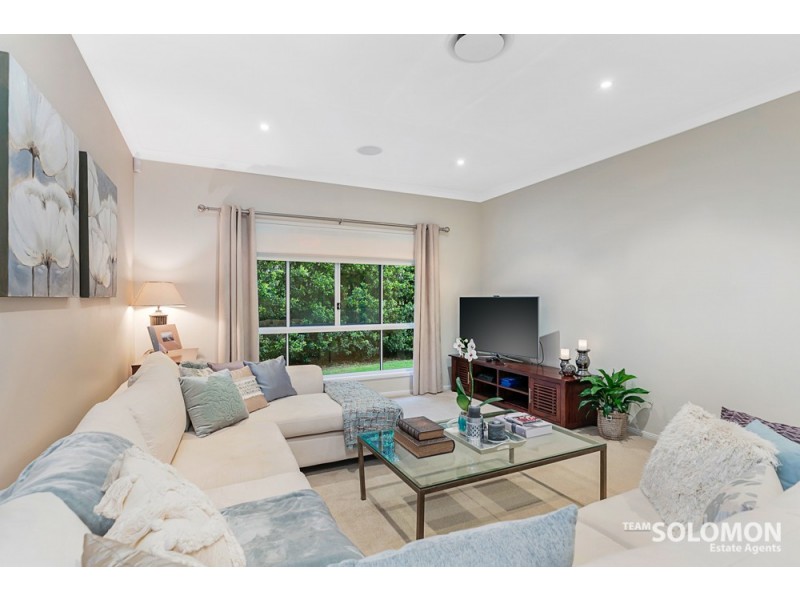 3 Themeda Court, Victoria Point QLD 4165