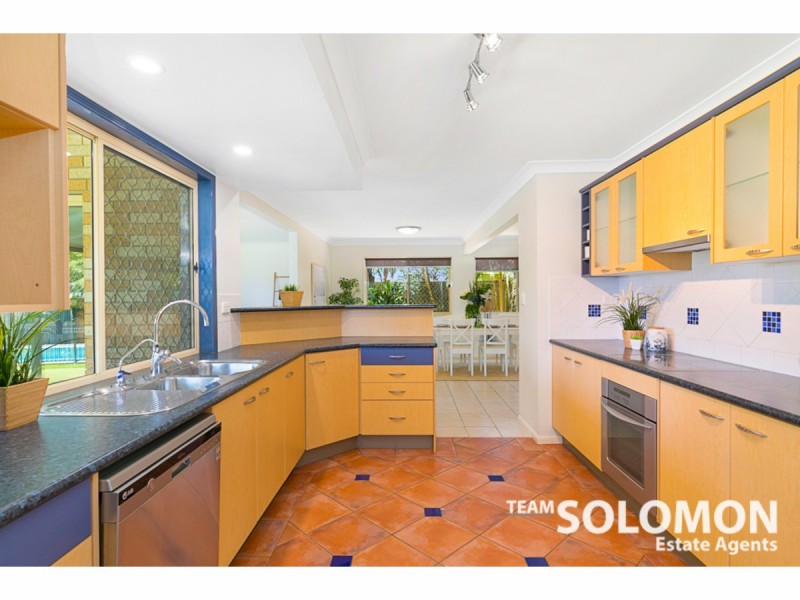 4 Caledonian Crescent, Alexandra Hills QLD 4161
