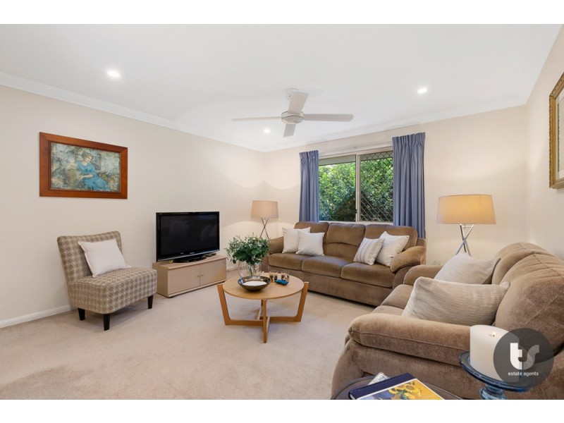 15 Burbank Road, Birkdale QLD 4159