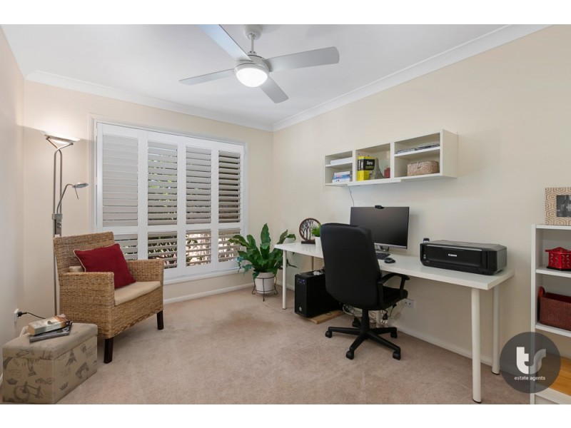 15 Burbank Road, Birkdale QLD 4159