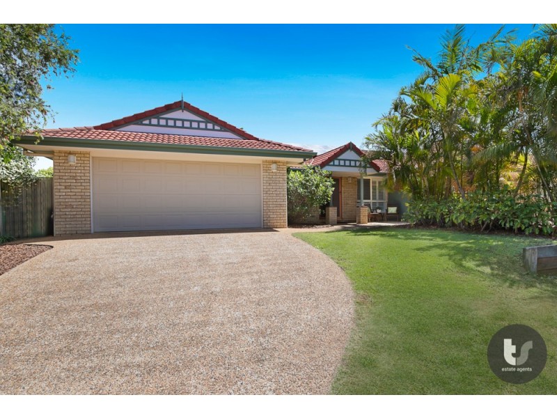 15 Burbank Road, Birkdale QLD 4159