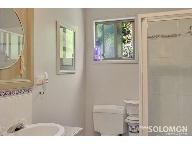 56 Pier Haven, Lamb Island QLD 4184