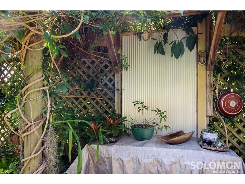 56 Pier Haven, Lamb Island QLD 4184