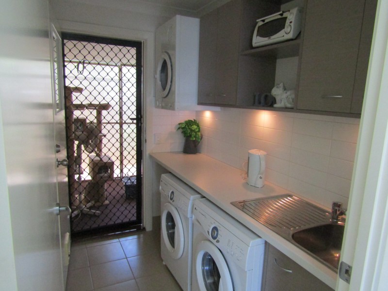 5 Duchess Place, Cleveland QLD 4163