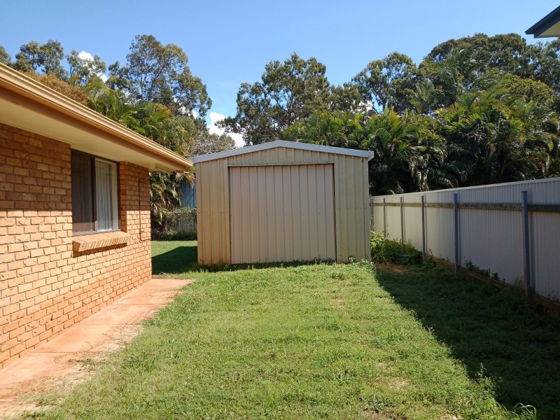 24 Kingfisher Street, Coochiemudlo Island QLD 4184