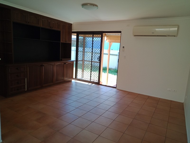 24 Kingfisher Street, Coochiemudlo Island QLD 4184