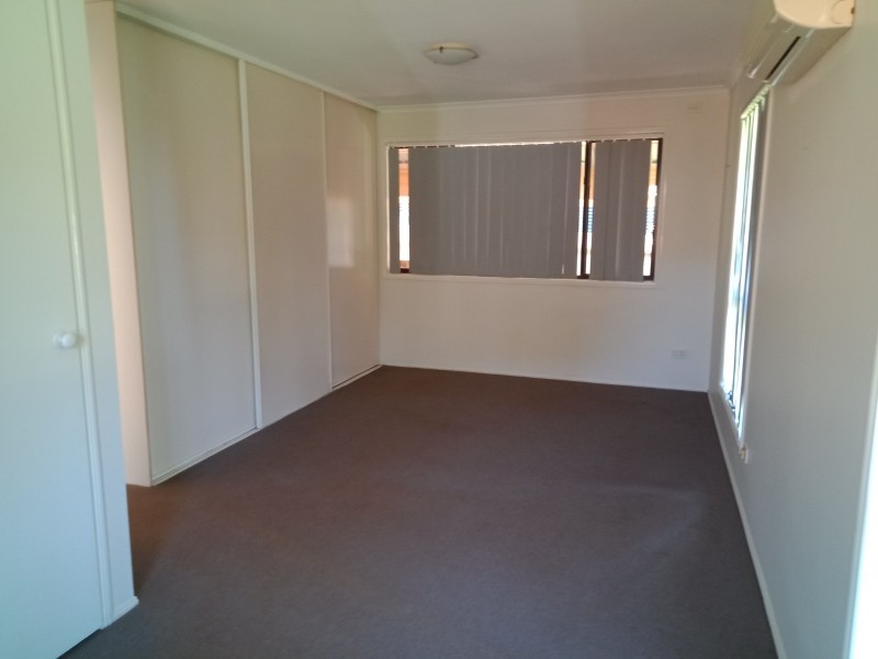 24 Kingfisher Street, Coochiemudlo Island QLD 4184