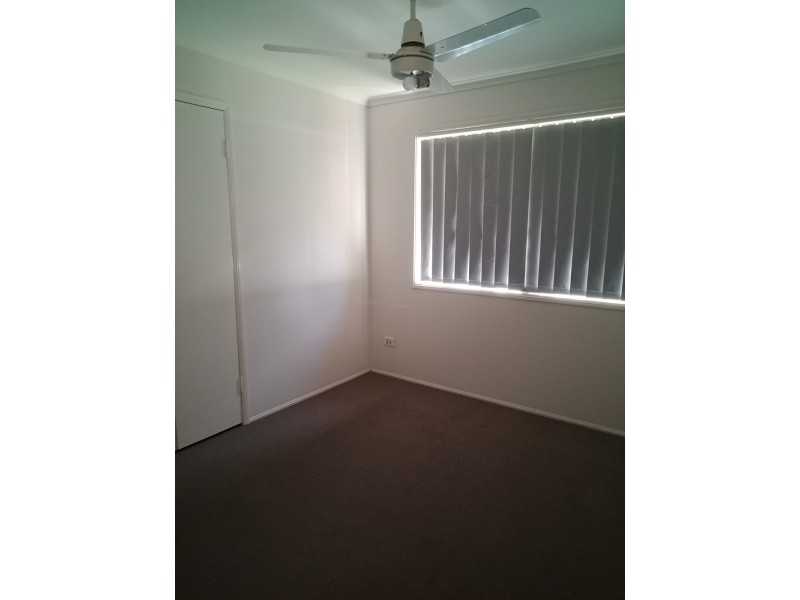 24 Kingfisher Street, Coochiemudlo Island QLD 4184