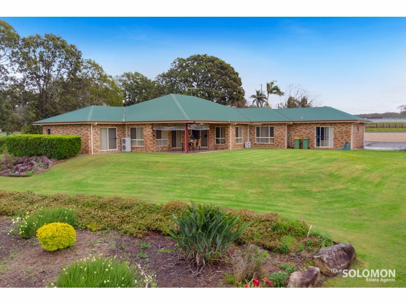 88 Heinemann Road, Redland Bay QLD 4165