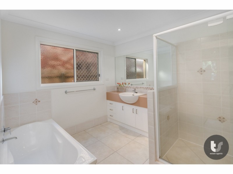 18 Cross Lane, Cleveland QLD 4163