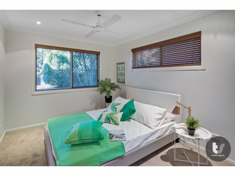 18 Cross Lane, Cleveland QLD 4163