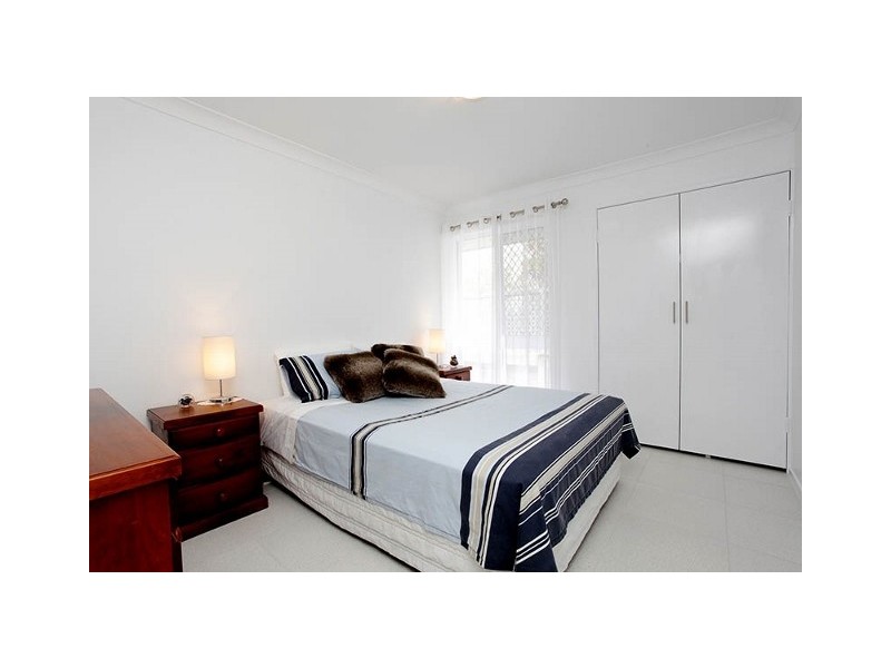 88 Victoria Parade, Coochiemudlo Island QLD 4184