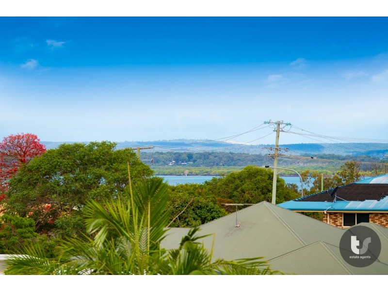 7 Nevis Court, Redland Bay QLD 4165