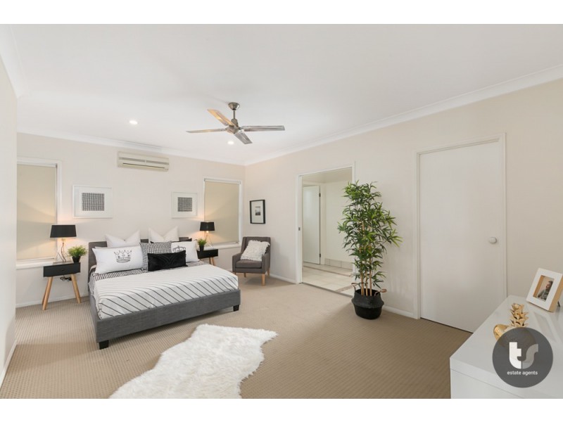 7 Nevis Court, Redland Bay QLD 4165