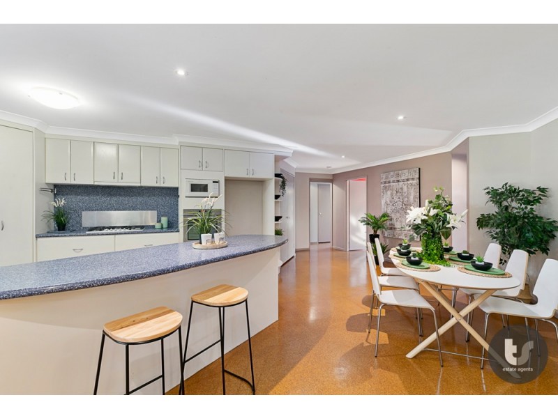 14 Wisteria Court, Victoria Point QLD 4165