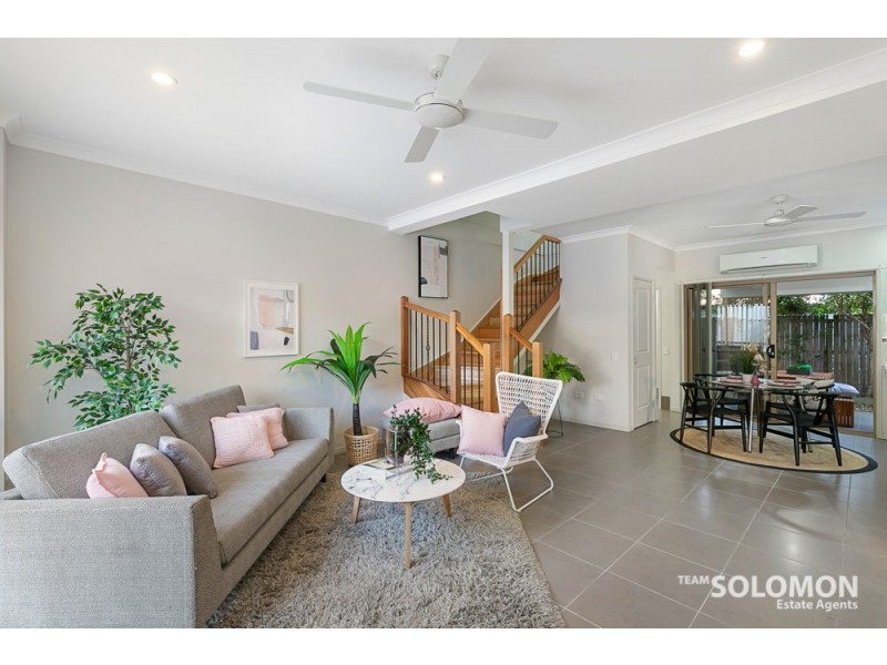 2/24 Dansie Street, Greenslopes QLD 4120