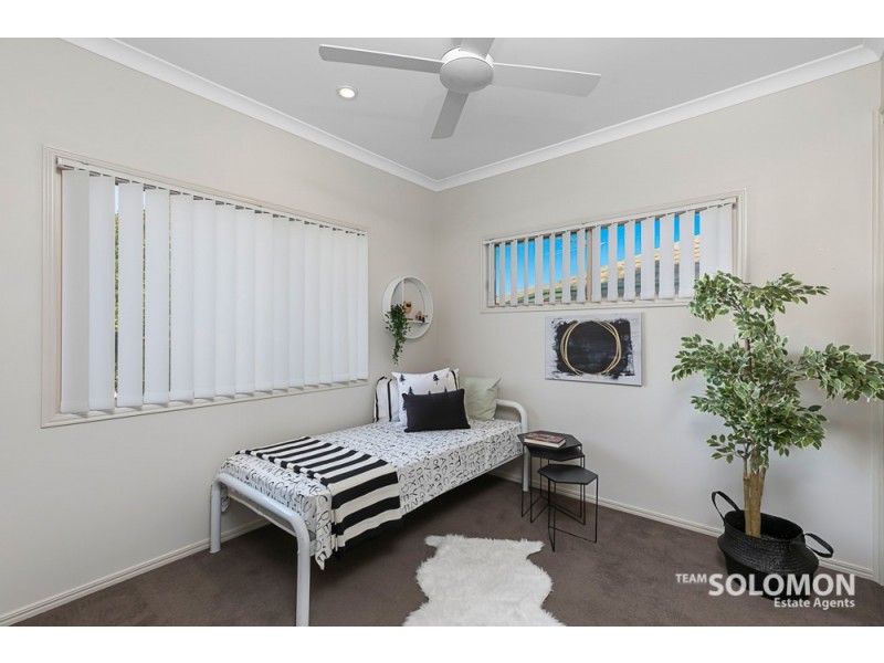 2/24 Dansie Street, Greenslopes QLD 4120