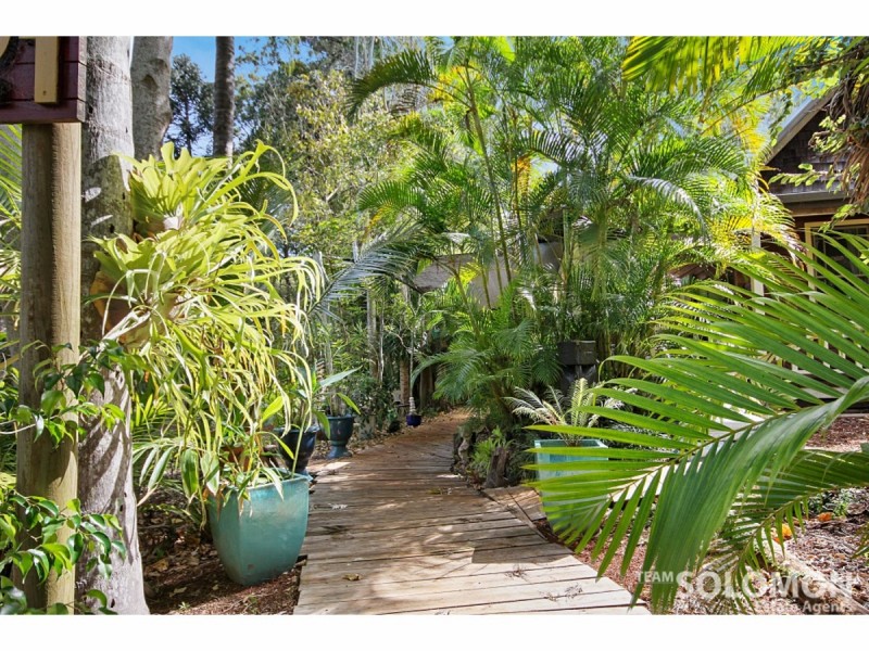 21 Aminya Street, Coochiemudlo Island QLD 4184