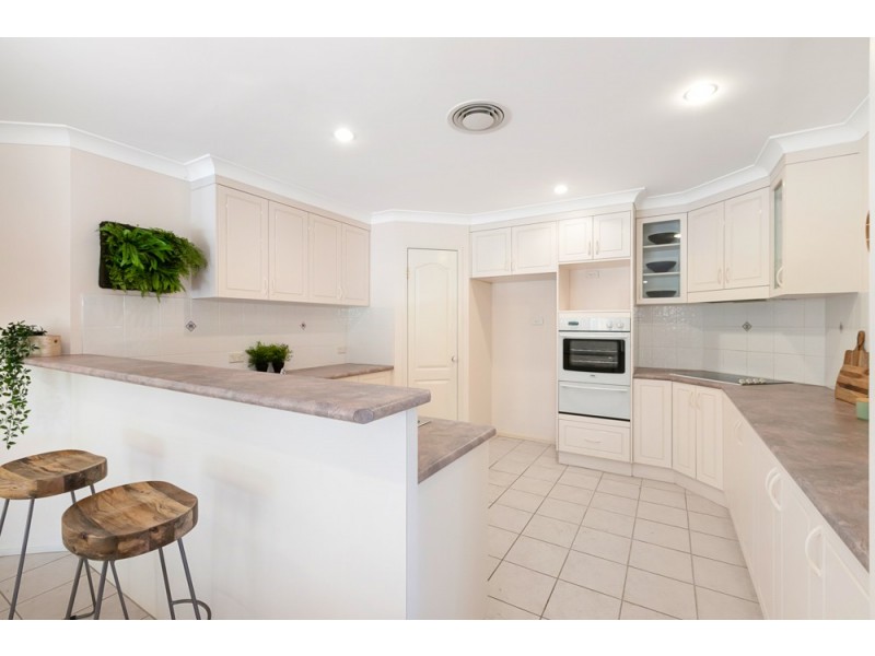 19 Lilly Lane, Birkdale QLD 4159