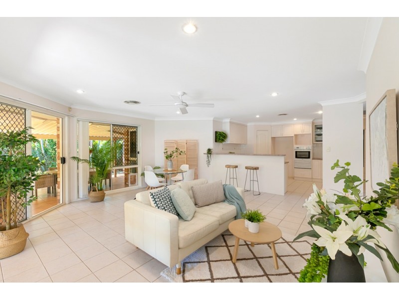 19 Lilly Lane, Birkdale QLD 4159