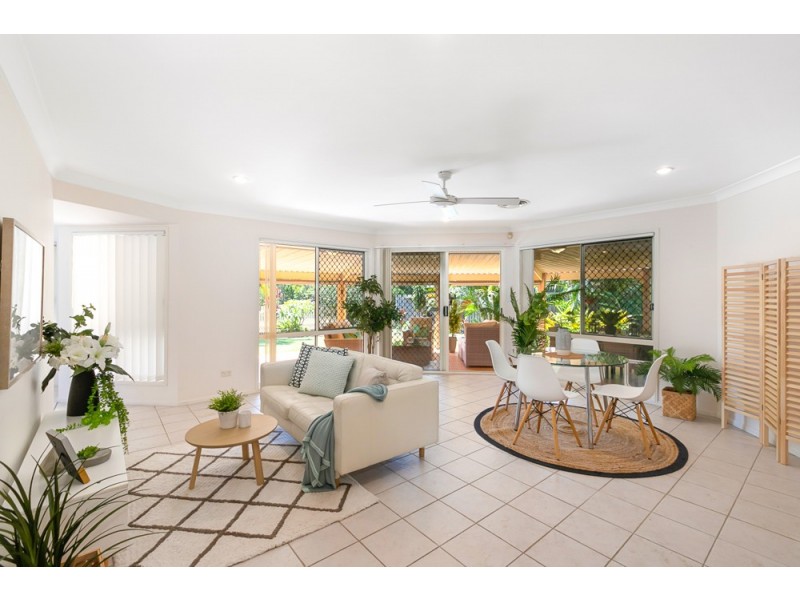 19 Lilly Lane, Birkdale QLD 4159