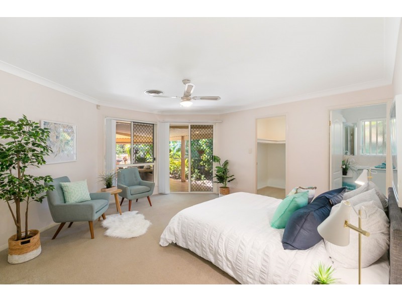 19 Lilly Lane, Birkdale QLD 4159