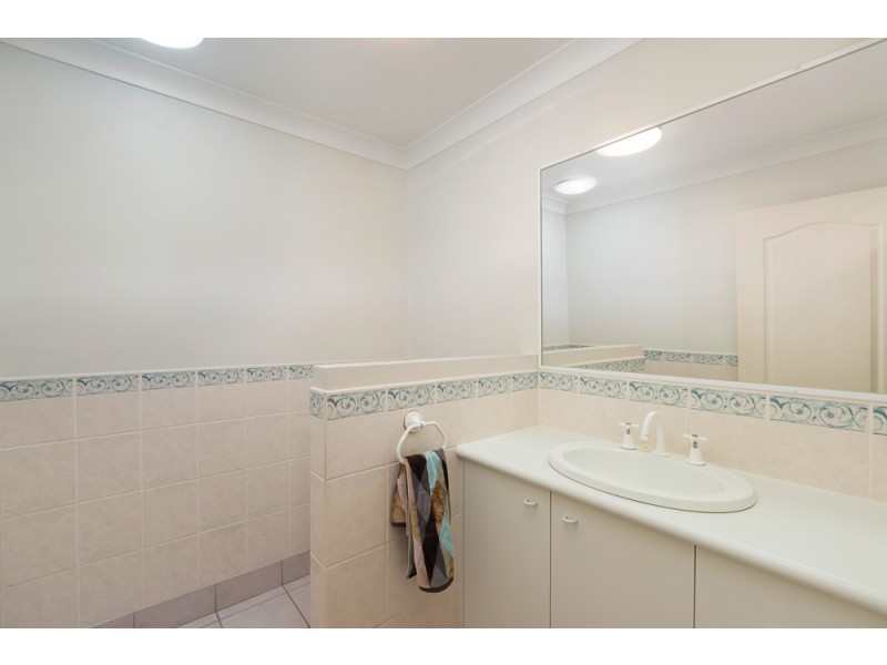 19 Lilly Lane, Birkdale QLD 4159