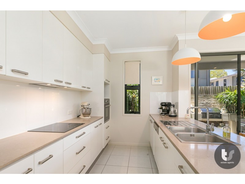 6/14 Bainbridge Street, Ormiston QLD 4160