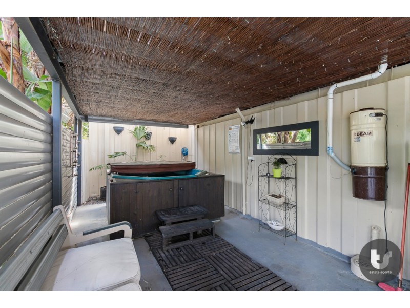 12 Benfer Road, Victoria Point QLD 4165