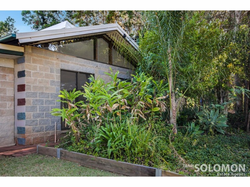 3 Mareela Street, Coochiemudlo Island QLD 4184