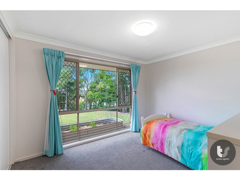 22 Bauple Crescent, Rochedale South QLD 4123